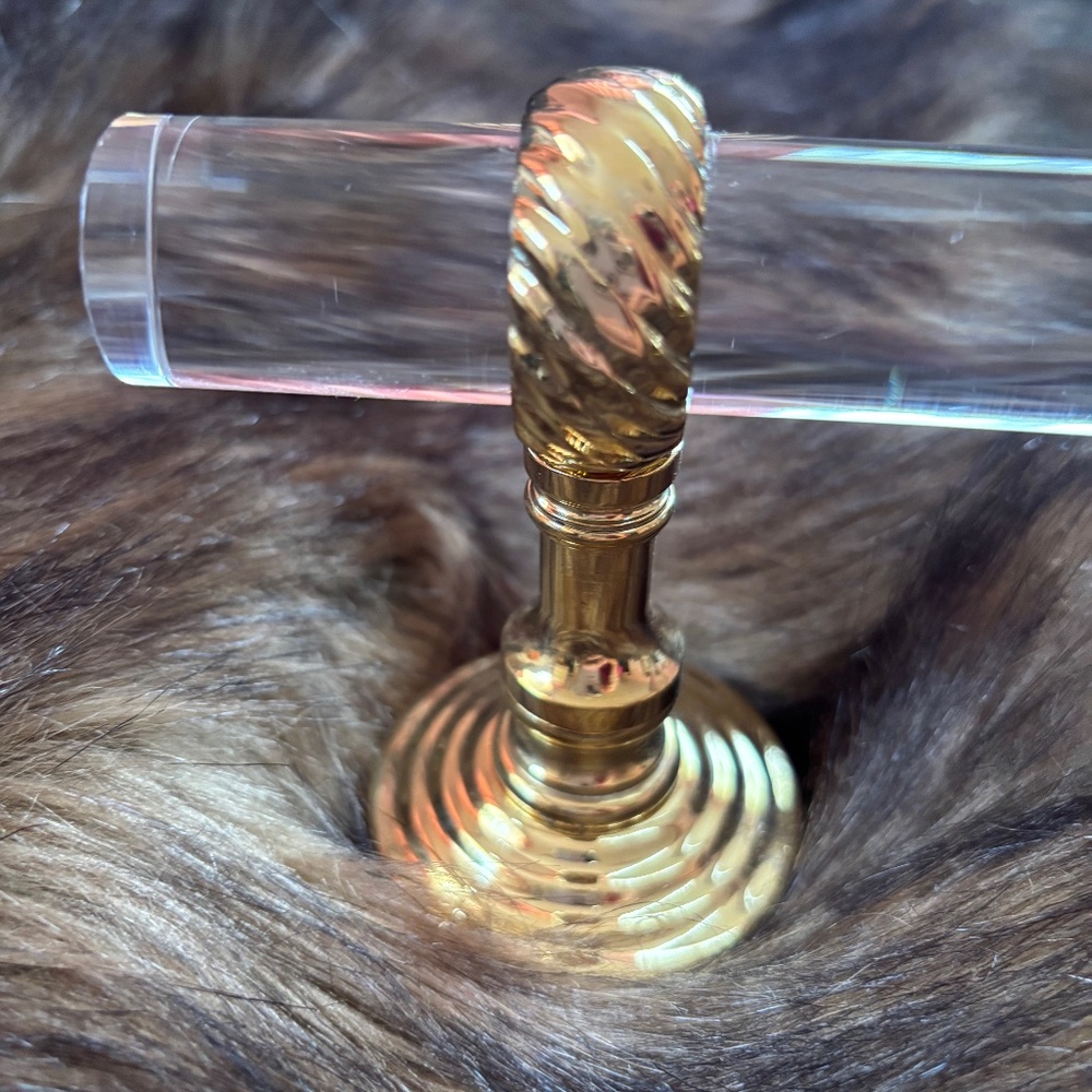 Pacific Grove Collection Towel Bar With Twisted Accents